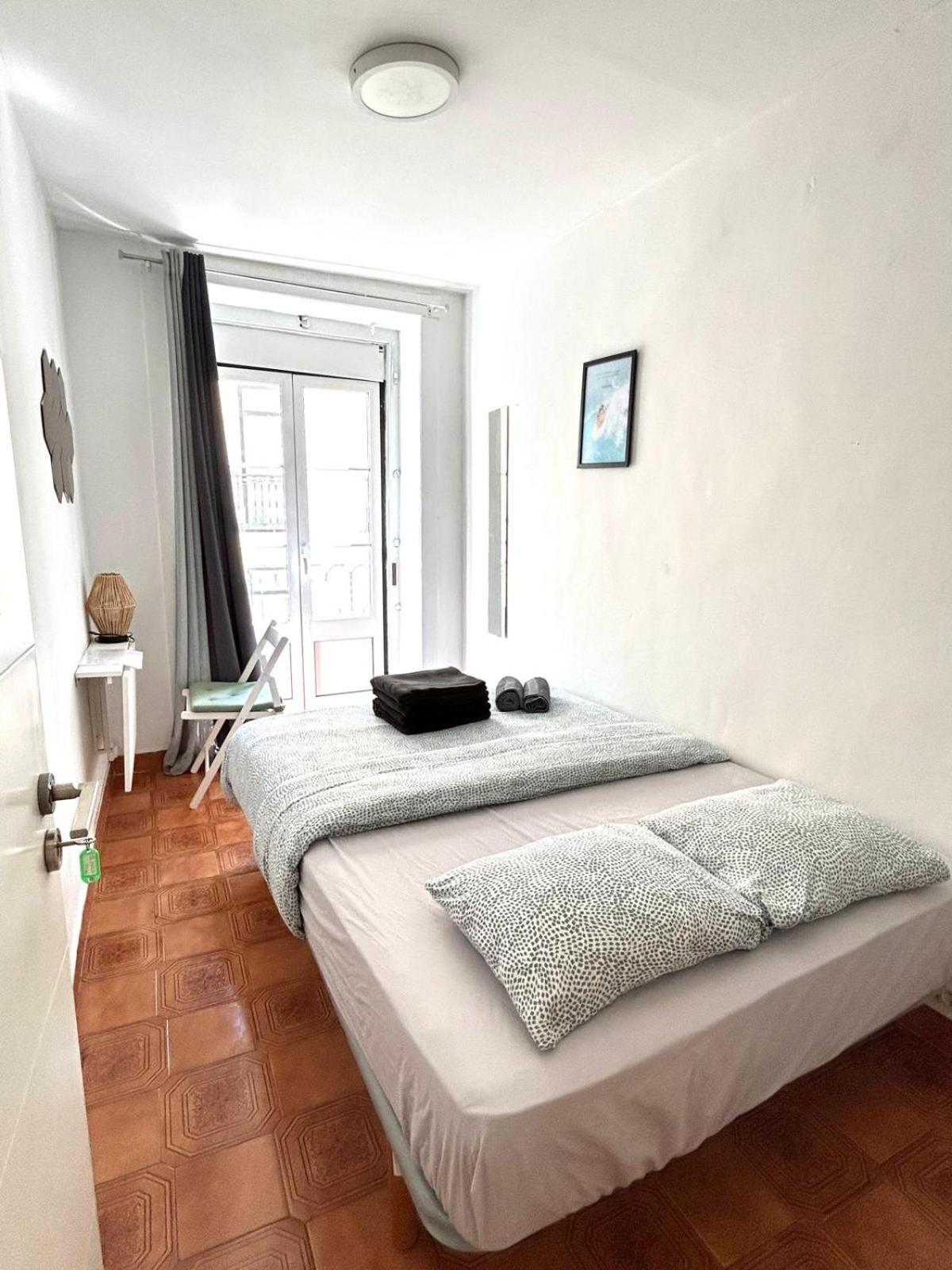 Shared Apartment With Bright Private Patio In Lisboa מראה חיצוני תמונה